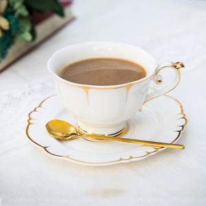 Ensemble de café en céramique élégant et luxueux de 15 pièces avec un design écologique pour des rassemblements exceptionnels à des prix directs - Product Image 3