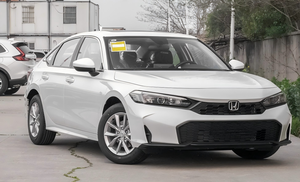 Honda <span class=keywords><strong>Civic</strong></span> d'occasion à moteur essence, modèle 2021, faible kilométrage, très demandée - Product Image 3