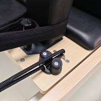 Combinaison Premium Reformer Trapeze, Reformer Pilates en Bois d'Érable avec Tour Trapeze en Alliage d'Aluminium, Cadillac Reformer