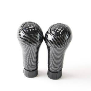 Pommeau de levier de vitesse en fibre de carbone pour Mercedes Benz W204 W211 C180 C200 5 6 vitesses, design ergonomique - Product Image 2