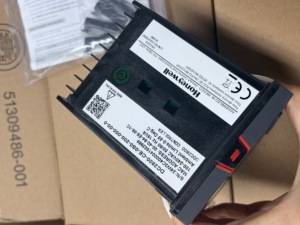 Controlador de Temperatura Digital UDC2800 DC2800-CE-0S0-200-000-00-0 - Product Image 3