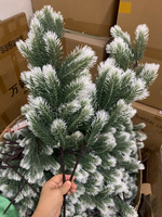 Plantes vertes artificielles PE de Noël Branches de pin Sapin de Noël pour la décoration