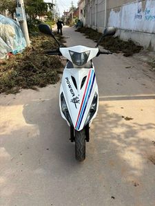 Motocyclettes de rue Haojue <span class=keywords><strong>125cc</strong></span> à essence d'occasion pour l'exportation de Chine - Product Image 3