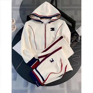 Bộ đồ thể thao dạo phố nữ thời trang phong cách châu Âu năm 2025, áo hoodie và quần ống đứng hai mảnh dành cho mùa xuân - Product Image 1