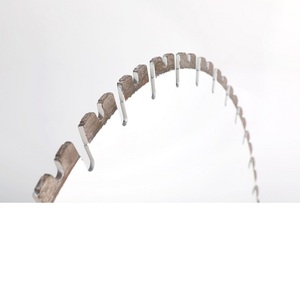 <span class=keywords><strong>Lame</strong></span> de <span class=keywords><strong>scie</strong></span> murale <span class=keywords><strong>circulaire</strong></span> diamantée de <span class=keywords><strong>600</strong></span> <span class=keywords><strong>mm</strong></span> de diamètre soudé au laser pour la découpe murale - Product Image 1