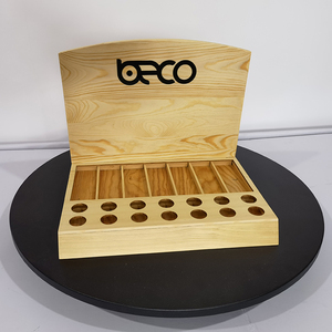 Présentoir de comptoir en bois Apache personnalisé pour rouges à lèvres, idéal pour les boutiques de beauté bio, les magasins de cadeaux et les studios de maquillage professionnels - Product Image 4