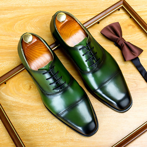 Zapatos de cuero para hombre, zapatos de fiesta de charol, zapatos hechos a mano de alta gama, zapatos clásicos de cuero para hombre - Product Image 1