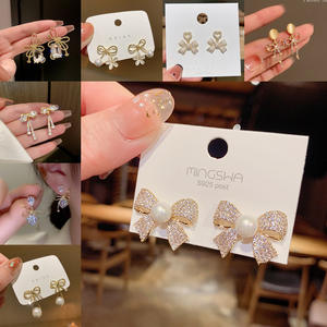 ต่างหูเข็มเงิน S925แบบเกาหลีมีโบว์ต่างหูมุกแบบเรียบง่ายทันสมัยสำหรับผู้หญิงใหม่2024 - Product Image 3