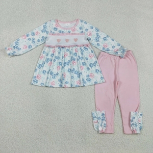 Conjunto de niñas MAMA'S BESTIE Red Dots - Product Image 5