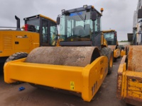 Compacteur vibrant routier robuste de 14 tonnes pour projets de construction en asphalte et en terre