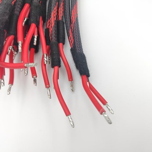 สายอะแดปเตอร์แบบหนีบจระเข้ YUEEYOUNG 30A ขนาด 2*14AWG สีแดง-ดำ ทองแดงเคลือบดีบุก เป็นมิตรกับสิ่งแวดล้อม ปลอดภัย ยาว 1.5 เมตร สำหรับโซลาร์ - Product Image 4