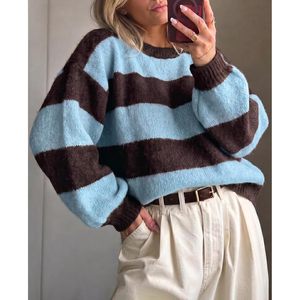Pull surdimensionné personnalisé pour femme, rayé, en maille épaisse, à col rond, à manches lanternes, avec blocs de couleur - Product Image 4
