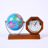 Horloges de table Horloge en bois de haute qualité Vente en gros Style bref Horloge pour enfants pour cadeau Décoration de la maison Café Hôtel Rond