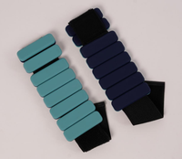 Ouhos Ensemble de 2 poids de poignet réglables durables pour le jogging, le yoga, l'aérobic, le Pilates, l'entraînement physique (Noir 1 kg (2x0,5 kg))
