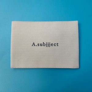 Etiquetas Tejidas Personalizables de Alta Calidad, Etiquetas de Cuello de Tela con Logotipo Privado para una Identidad de Marca Única en Prendas de Vestir - Product Image 2