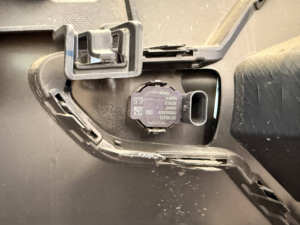 Pare-chocs avant et arrière d'occasion démontés à bas <span class=keywords><strong>prix</strong></span> 32136097 32136098 32136093 32136092 pour <span class=keywords><strong>Volvo</strong></span> <span class=keywords><strong>C40</strong></span> EC40 2022-2025 - Product Image 6