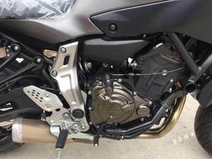 Moto de course de milieu de gamme Yamaha MT07 d'occasion, importée du Japon, type supercar de rue - Product Image 4