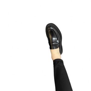 Chaussures habillées pour hommes Beijiang Wolf Chao, en cuir, à enfiler, basses, respirantes, à bout rond et semelle épaisse - Product Image 5