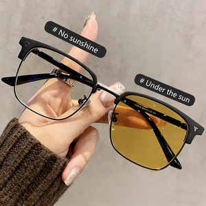 Lichtgevoelige, kleurveranderende bijziendheidsbril met half montuur, wenkbrauwhouder, modieuze heren retro grote montuur, platte lens - Product Image 5