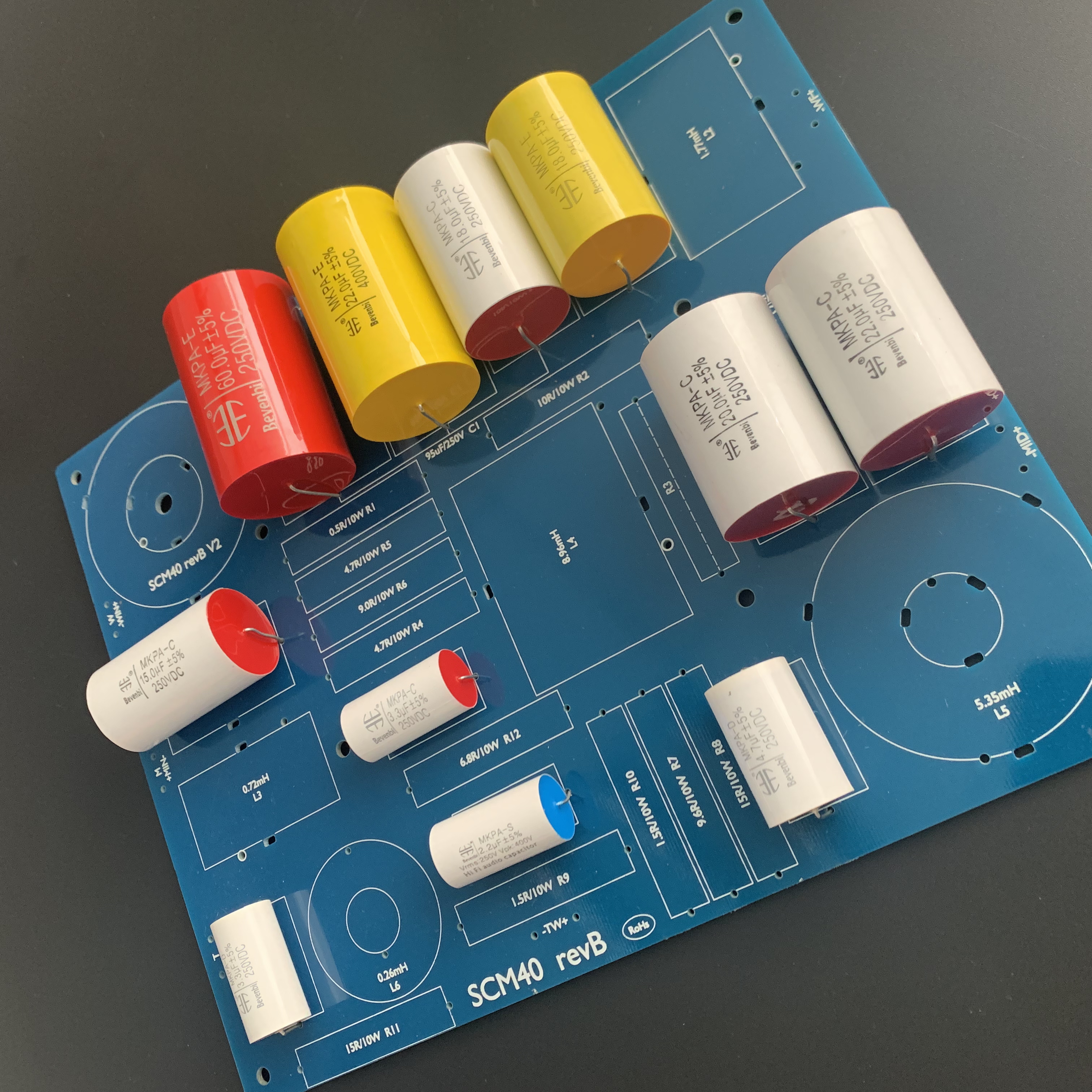 Полипропиленовая пленка конденсатор красный белый аудио Частотный делитель цепи оригинальный производитель для звука 250В 3,3 мкФ конденсатор