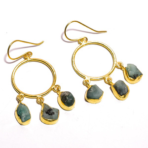 Joyería de aretes chapada en oro de latón, joyería de aretes de latón chapada en oro de 18 quilates, proveedor de joyería de piedras preciosas de cianita verde de latón antiguo - Product Image 3