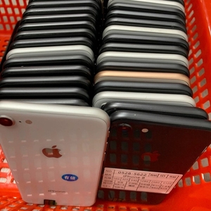 โทรศัพท์มือถือมือสอง <span class=keywords><strong>iPhone</strong></span> Xs <span class=keywords><strong>Max</strong></span> Xr <span class=keywords><strong>X</strong></span> ความจุ <span class=keywords><strong>64GB</strong></span> 128GB 256GB 512GB สีขาว ดำ ทอง สมาร์ทโฟน - Product Image 6