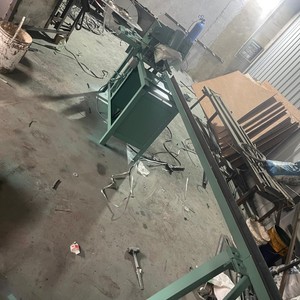 La Máquina Automática de Tubos Aletados LL/KL Permite Operaciones de Producción Ininterrumpidas. - Product Image 6