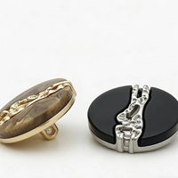 Kancing Resin Bulat Emas Hitam 16L 18L 20L 24L 28L 32L Dengan Bagian Tengah dan Alas Logam untuk Mantel dan Jas Hujan