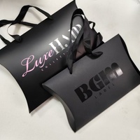 Boîte à oreillers en papier noir CMYK avec logo imprimé personnalisé, revêtement UV, poignée / 3 paquets de matériaux recyclés pour extensions de cheveux
