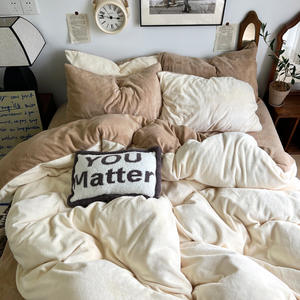 Set Copripiumino Sette Pezzi Autunno/Inverno 2025, Imbottito in Lana, Resistente all'Acqua, Qualità Premium per Matrimoni - Product Image 6