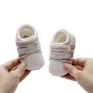 Vente en gros de semelles souples antidérapantes pour bébés de 0 à 6 mois, semelles souples chaudes pour nourrissons et tout-petits, en stock - Product Image 4