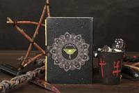 Vintage A6 cuir carnet de croquis 200 Page livre des ombres Journal avec fermoir serrure Luna Moth Deckle bord à la main papier hommes femmes