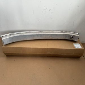 Para <span class=keywords><strong>Audi</strong></span> A4/S4/RS4 2017-2024 Barra de choque delantera OE 8W0807113 Amortiguador de energía de aluminio - Product Image 4