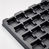 Plateau en blister rectangulaire transparent antistatique en PET, plateau d'emballage pour circuits imprimés en plastique conducteur thermoformé sur mesure