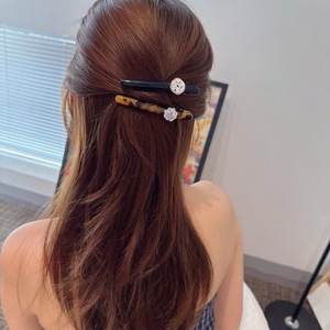 กิ๊บติดผมคริสตัลหรูหราประดับเพชรทรงกลมแบบหนีบเดียว ดีไซน์สวยสง่าสำหรับผู้หญิงและเด็กผู้หญิง - Product Image 1