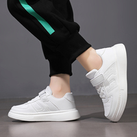 Chaussures de sport pour enfants, filles, école, style tendance, nouvelle collection en gros, dessus en microfibre simple, EVA, marques mixtes
