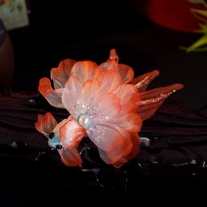 Pinza para el Cabello con Diseño Original 2025, Hecha a Mano con Peces Koi, Versátil para Hanfu, Accesorio para el Cabello Hanfu - Product Image 2