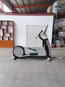Machine <span class=keywords><strong>elliptique</strong></span> commerciale, 6 modes d'entraînement, auto-alimentée avec affichage multi-données - Product Image 4