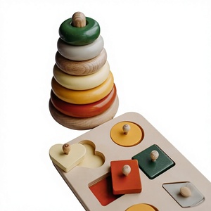 Jouets en bois naturel pour bébés pour l'apprentissage précoce, le jeu sensoriel, la coordination œil-main et le développement infantile - Product Image 1
