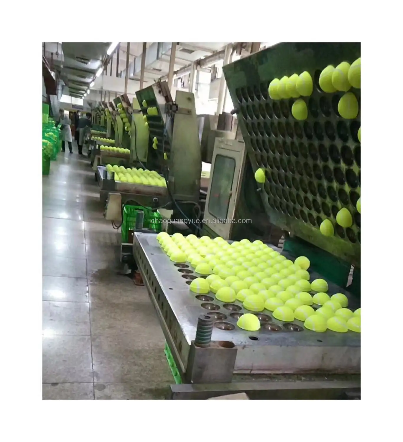 Tennis ball, der maschine