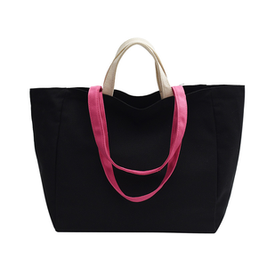 กระเป๋าผ้าแคนวาสแบบลำลองสำหรับปิกนิกสุดสัปดาห์ผ้าฝ้ายสีดำมีหูหิ้วโลโก้ที่กำหนดเองได้ - Product Image 5