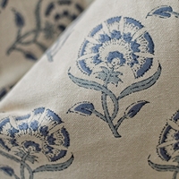 Housse de coussin imprimée 100 % coton bleu mat floral, taie d'oreiller décorative botanique pour chaise de jardin extérieure, vente en gros