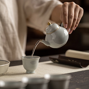 Chinese Antique-Style Glazed Ceramic Pear-Shaped Teapot With Lid Mini Single Kung Fu <b>Tea</b> <b>Set</b> Porcelain Oval For Afternoon <b>Tea</b> - Product Image 4
