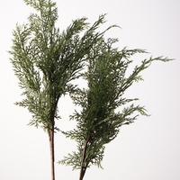 Plantes vertes artificielles de haute qualité, branche de 70 cm, branche d'aiguilles de pin artificielle pour la décoration de Noël, de la maison et des fêtes