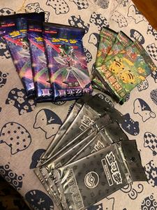 Caja de Regalo Coleccionable de Pokémon Auténtica, Caja de Regalo Sellada PTCG China, Caja Ciega China, Caja de Regalo de Pokémon para Niños y Niñas - Product Image 4