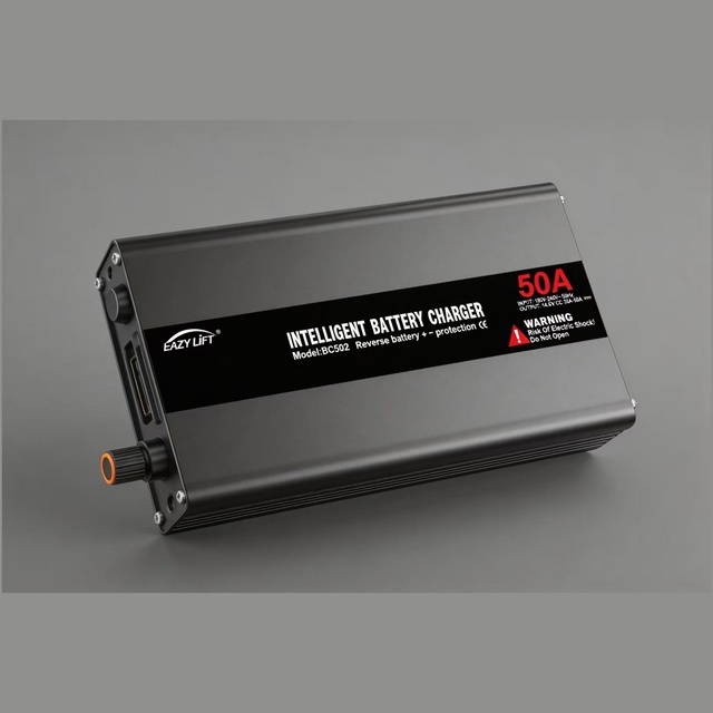 2026 New Arrival 30A Smart Battery Charger 438W 14.6V for 12V LiFePO4 Lithium Battery CE RoHS for Auto