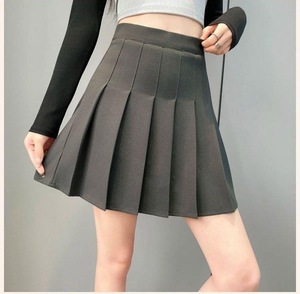 Falda midi plisada de mezcla de algodón negra de cintura alta que favorece la figura para mujer de talla grande; Falda midi versátil estilo <span class=keywords><strong>MILF</strong></span> - Product Image 3