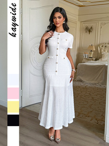 Vestido de moda ODM al por mayor, vintage, calado, largo maxi, de color liso, de manga corta y corte ajustado - Product Image 2