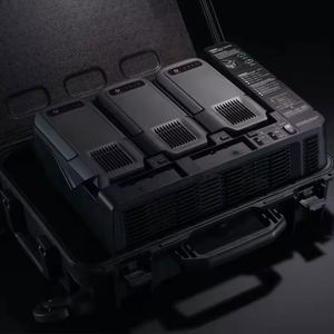 Station de batterie intelligente BS100 : Solution tout-en-un pour le chargement, le stockage et le transport des batteries en stock - Product Image 6