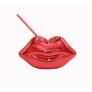 Vaso con forma de labios brillantes con tapa y pajita - Product Image 2